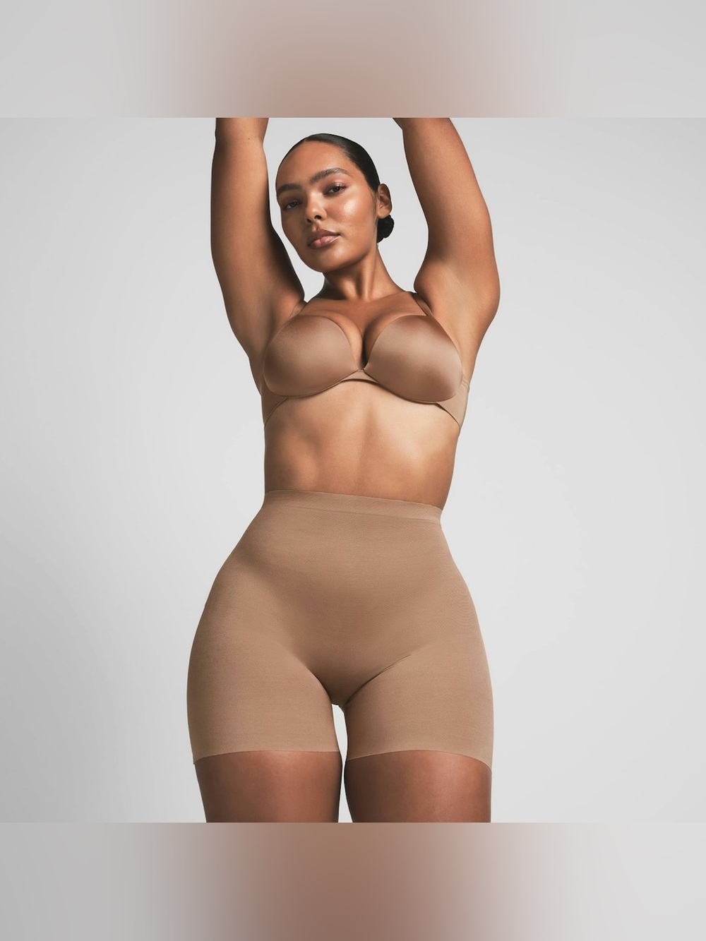 NEW SKIMS Sheer Sculpt Low Back Short Size 4X